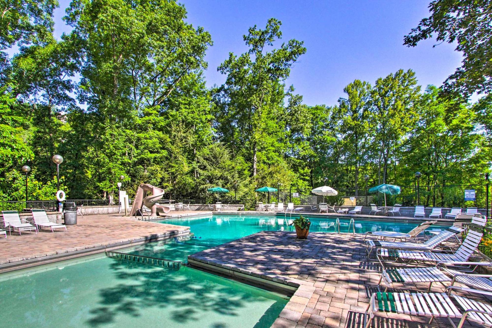 Pet-Friendly Gatlinburg Retreat With Hot Tub! Villa Luaran gambar