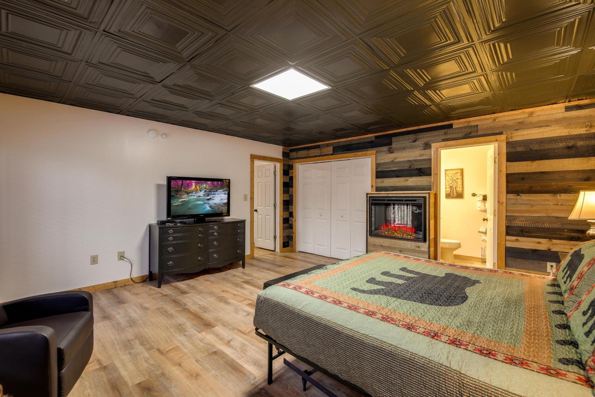 Pet-Friendly Gatlinburg Retreat With Hot Tub! Villa Luaran gambar