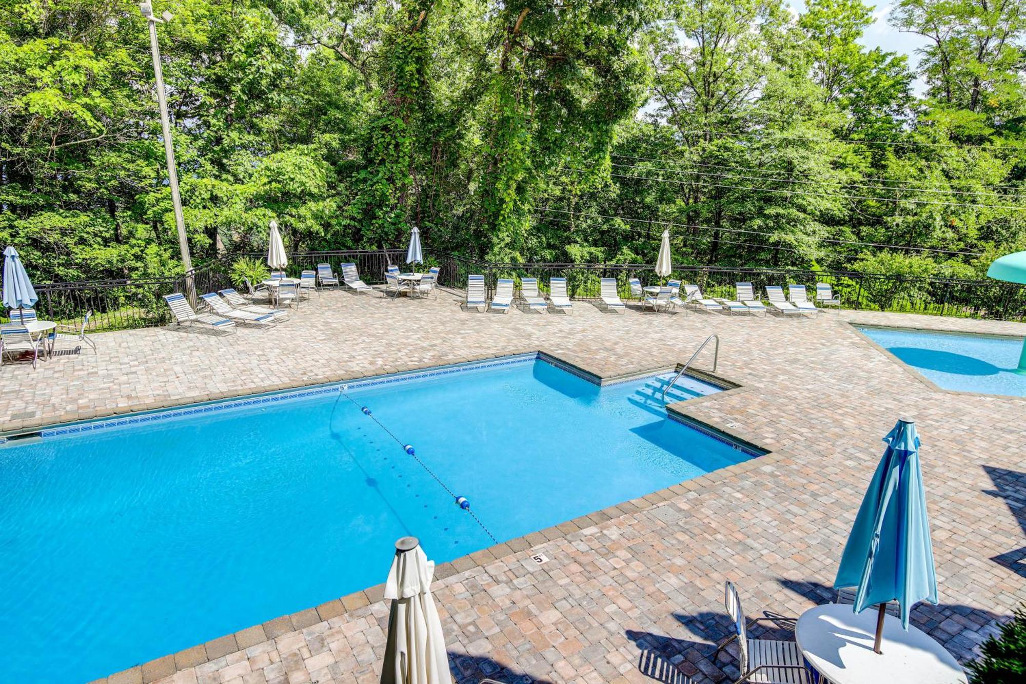 Pet-Friendly Gatlinburg Retreat With Hot Tub! Villa Luaran gambar